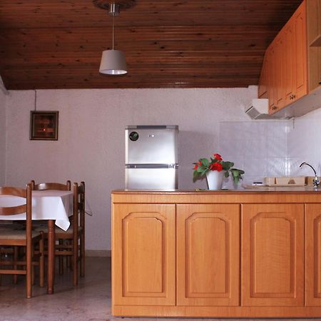 Kehagias Apartments Nea Vrasna Ngoại thất bức ảnh
